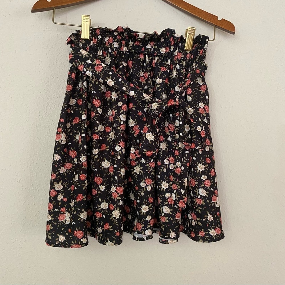 Shein VCAY Ditsy Floral Skater Skirt